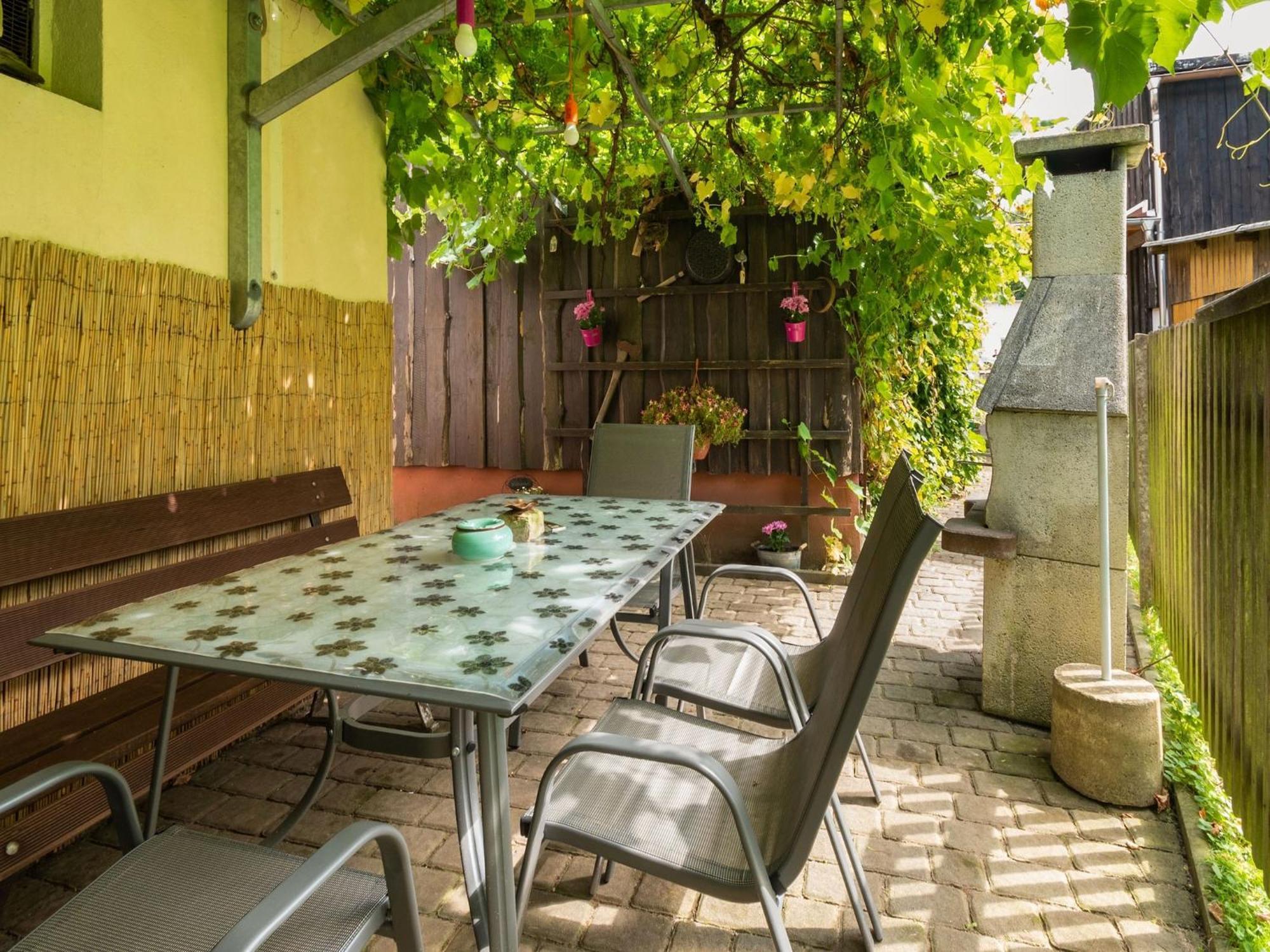 Modern Apartment In Sebnitz With A Terrace In Sebnitz Exteriér fotografie